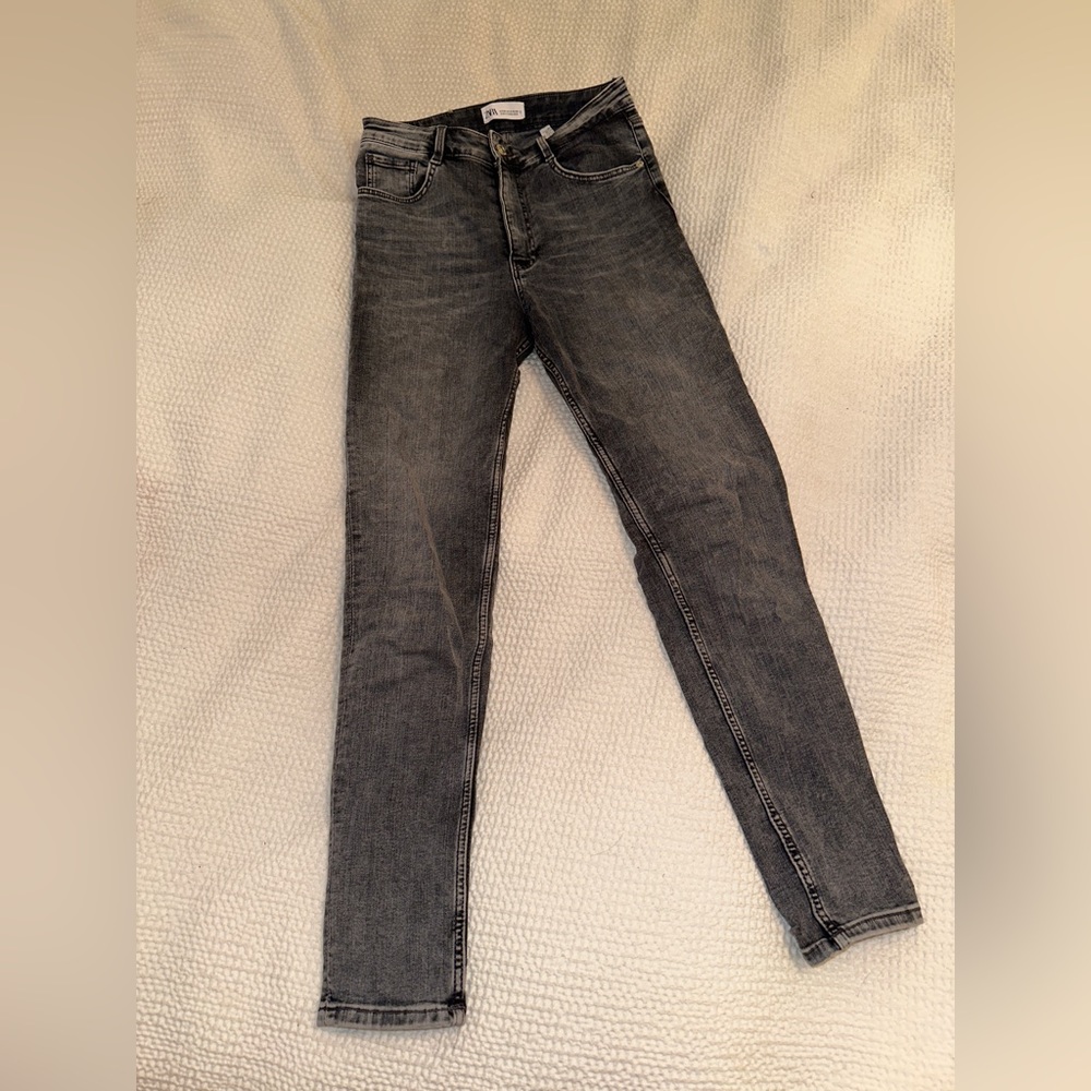 Grey Zara jeans